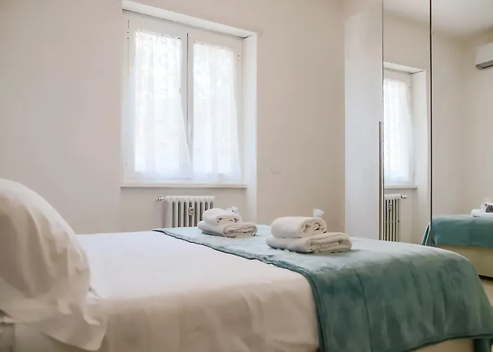 Silenziosa Oasi Moderna Appio Latino Daire Roma