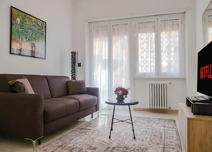 Silenziosa Oasi Moderna Appio Latino * Roma