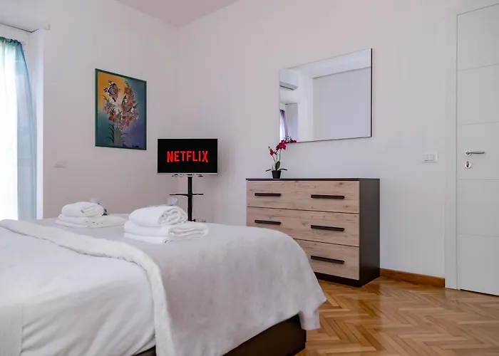 Silenziosa Oasi Moderna Appio Latino *